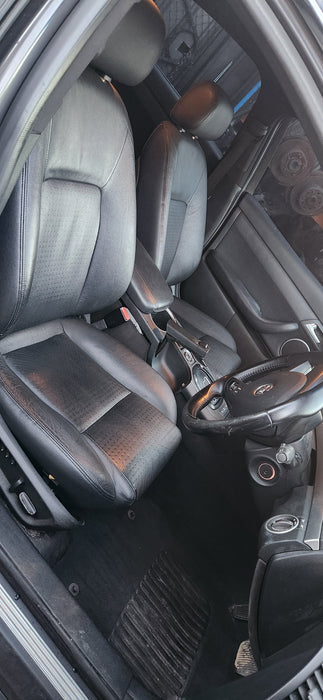 A221 - VE CALAIS SERIES II - Front Seat *PAIR*