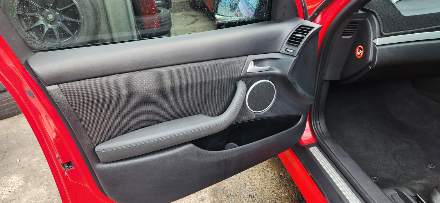 A228 - VE SV6 II HOLDEN COMMODORE SEDAN - Doorcard Set of 4 (powered windows)