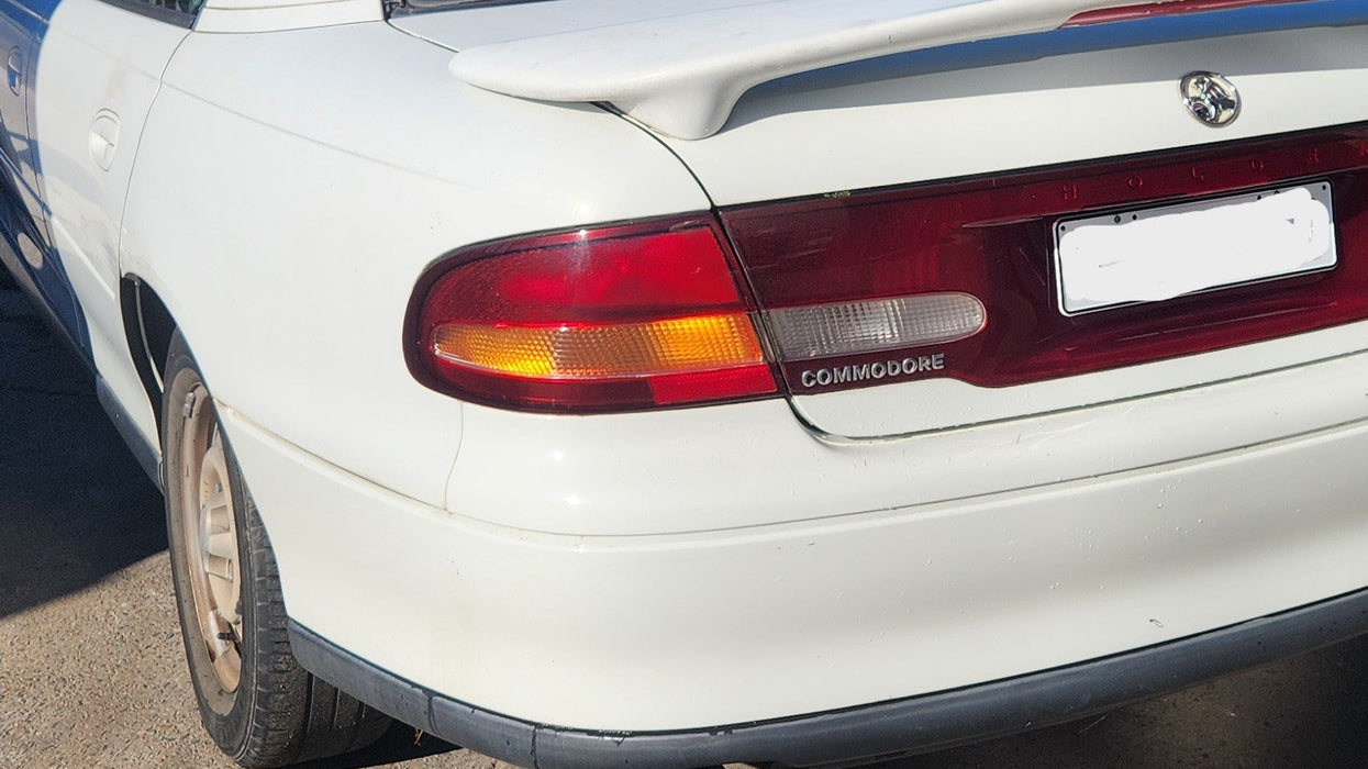 A231 - VT SERIES I Holden Commodore SEDAN (1999) - Taillight Passenger's Side GENUINE