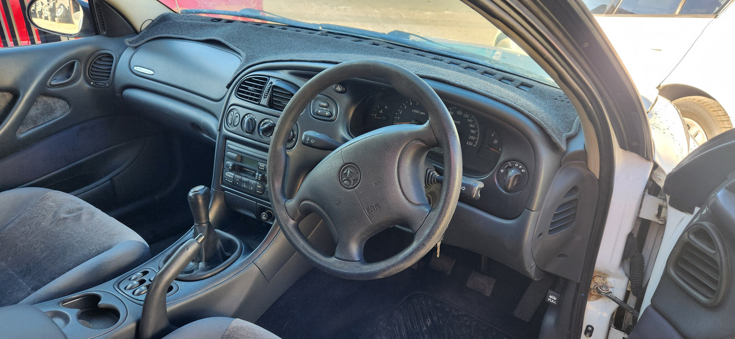 A231 - VT Holden Commodore - Eurovox Cassette Stereo - Pin #6644