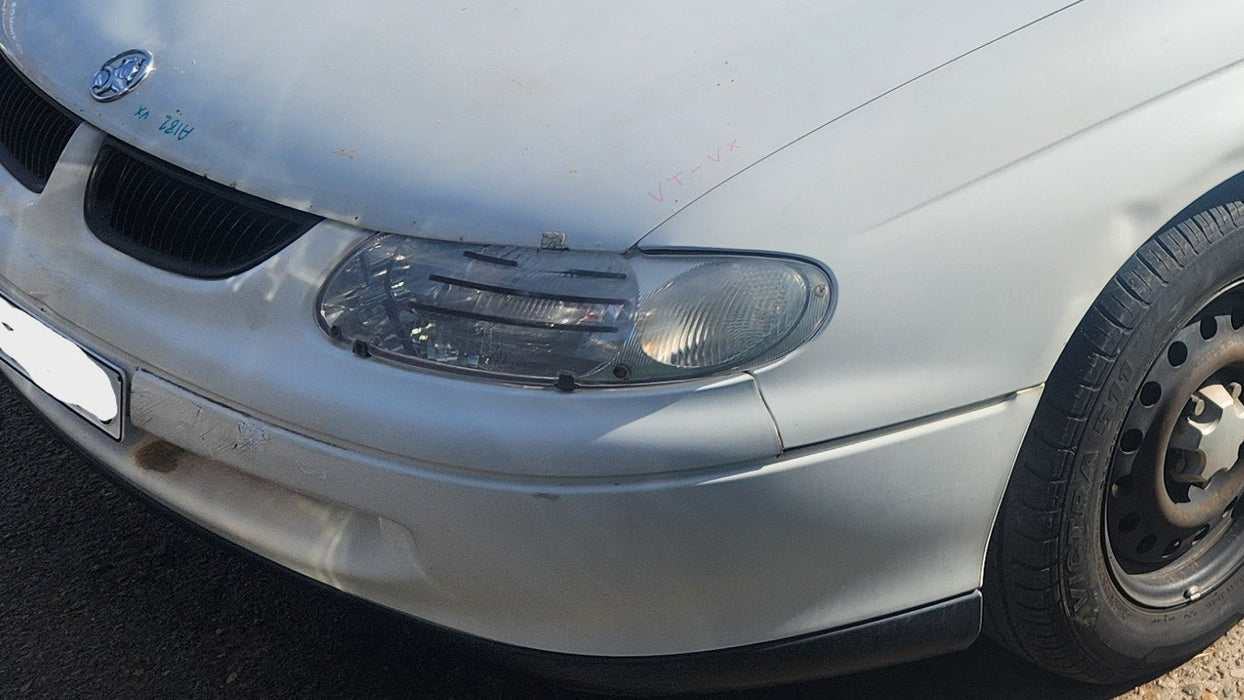 A231 - VT SERIES I Holden Commodore - Headlight Passenger's Side GENUINE