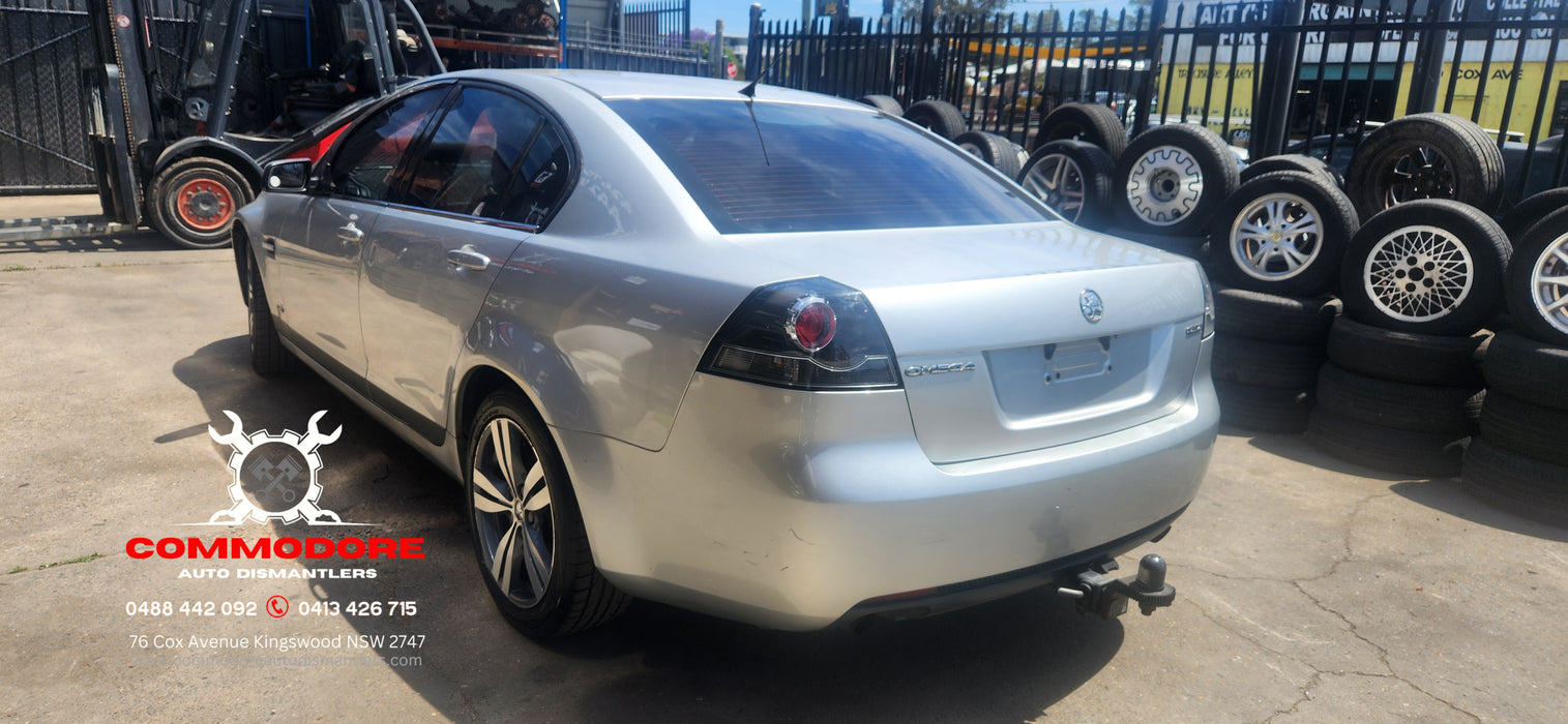 A234 - VE Holden Omega Series II Sedan V6 LFW, Auto MYB Nitrate Silver #636R