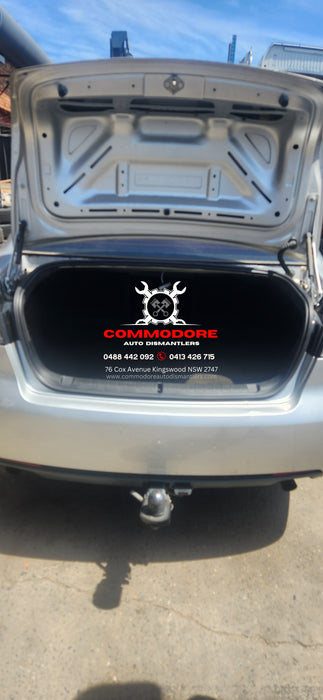 A234 - VE Holden Omega Series II Sedan V6 LFW, Auto MYB Nitrate Silver #636R