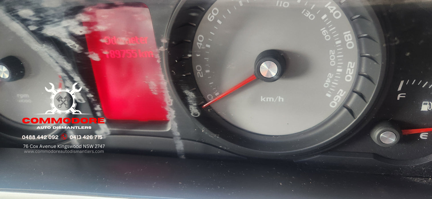 A237 - VE HOLDEN COMMODORE SEDAN - Cluster, Grey Face, Red Needles V6 AUTO 189,XXXkms