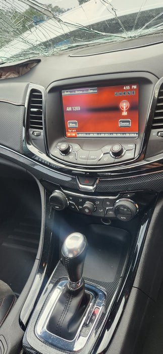 A241 - VF SV6 SEDAN - Stereo