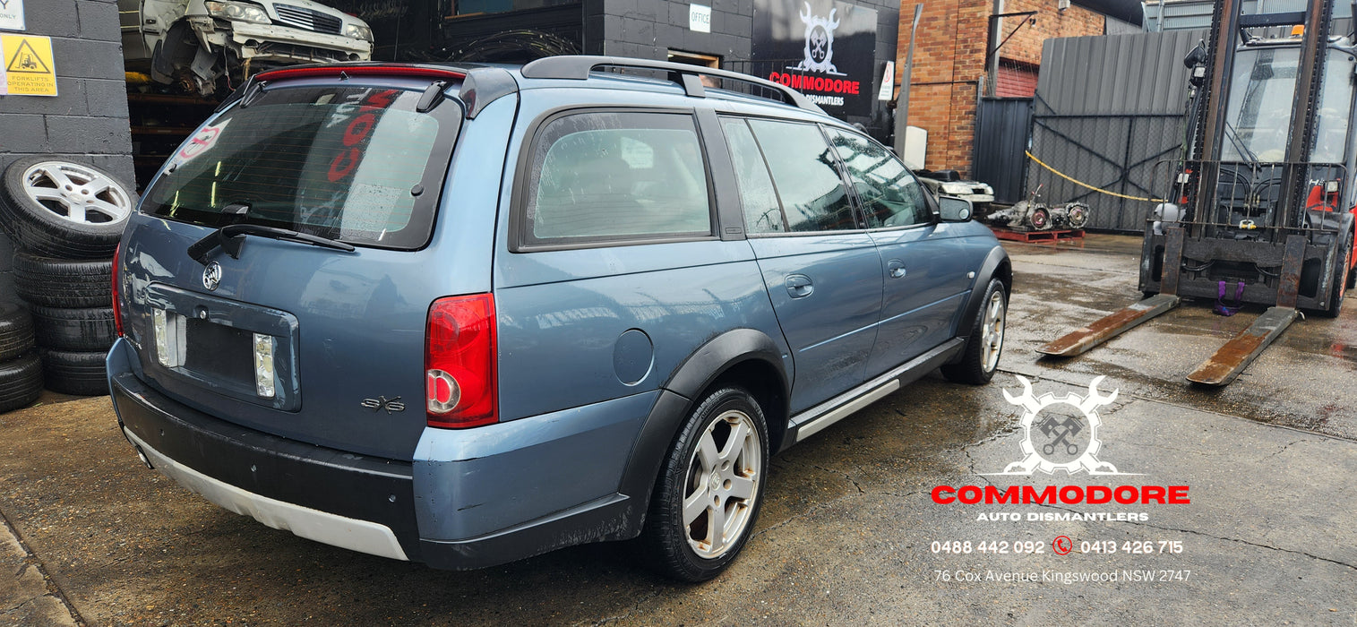 A244 - VZ Holden Adventra, V6 LYN, M82 AWD Auto 518,XXXkms Impulse Blue #276M