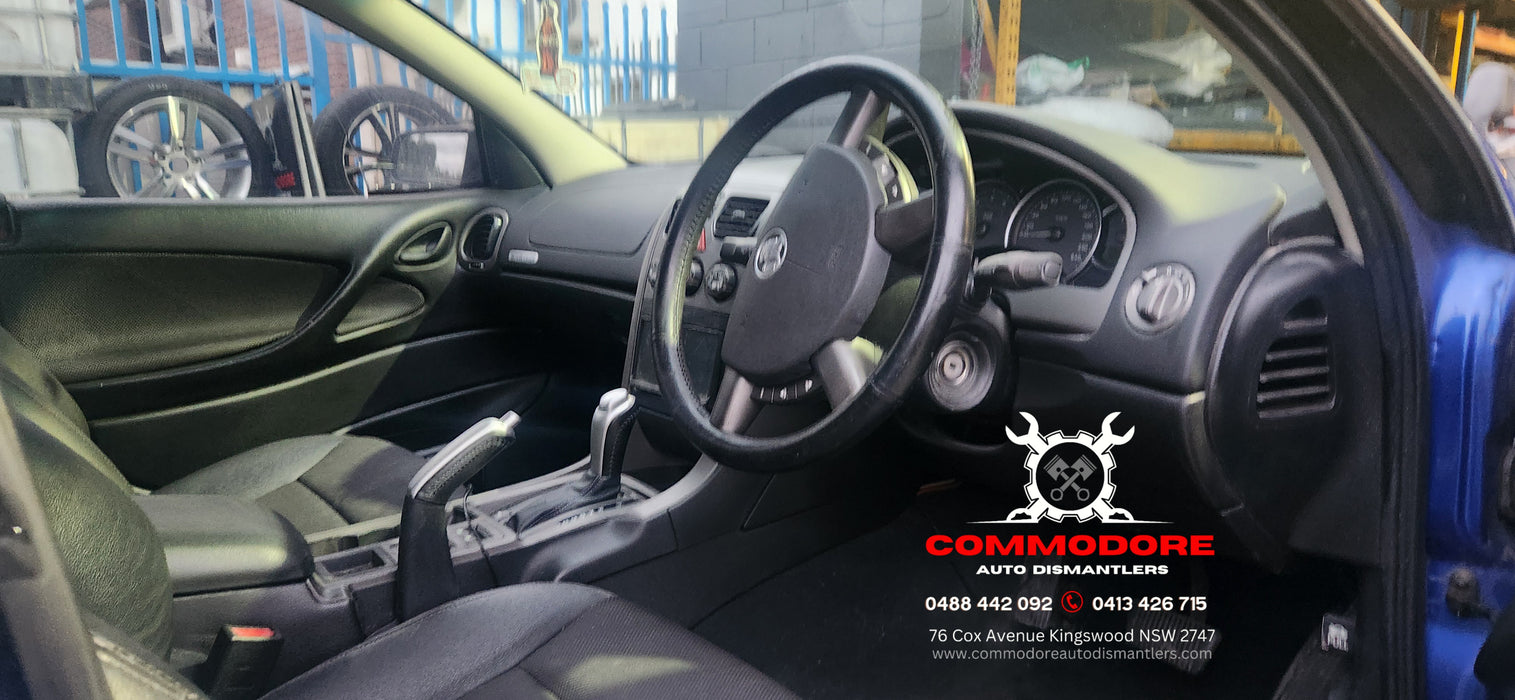 A247 - VZ SVZ Holden Commodore SEDAN (2006) - Cluster AUTO V6 - 223, 371kms (LVL 2 STANDARD ACD) P/N: 92180402