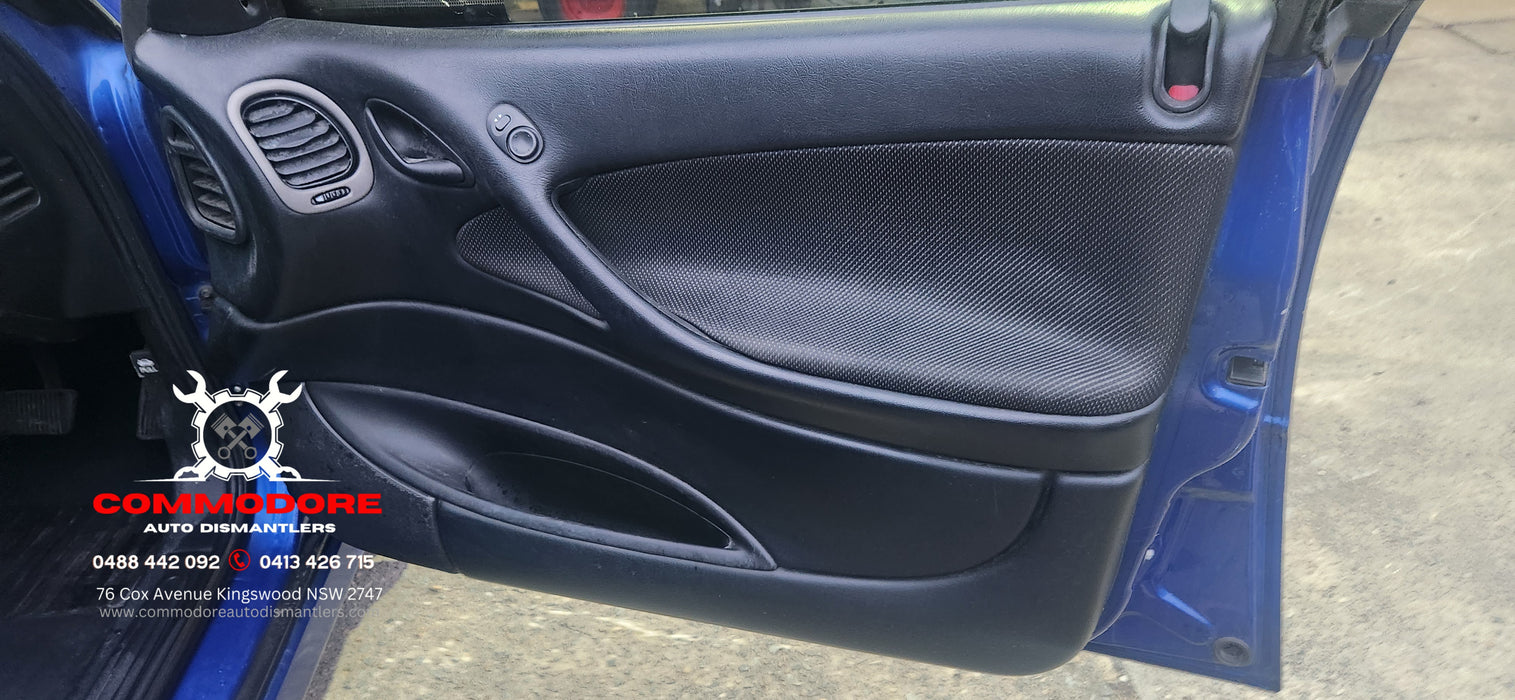 A247 - VZ SVZ Holden Commodore SEDAN - Doorcard Set of 4. (powered windows)