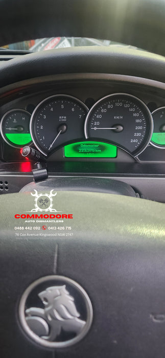 A247 - VZ SVZ Holden Commodore SEDAN (2006) - Cluster AUTO V6 - 223, 371kms (LVL 2 STANDARD ACD) P/N: 92180402