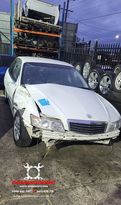 A240 - WK Holden Statesman, V6 Auto 216,XXXkms Herron White #269F
