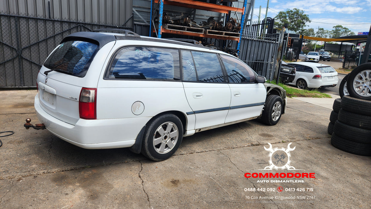 A245 - VY Holden Commodore Wagon - Sideskirt (PAIR) White