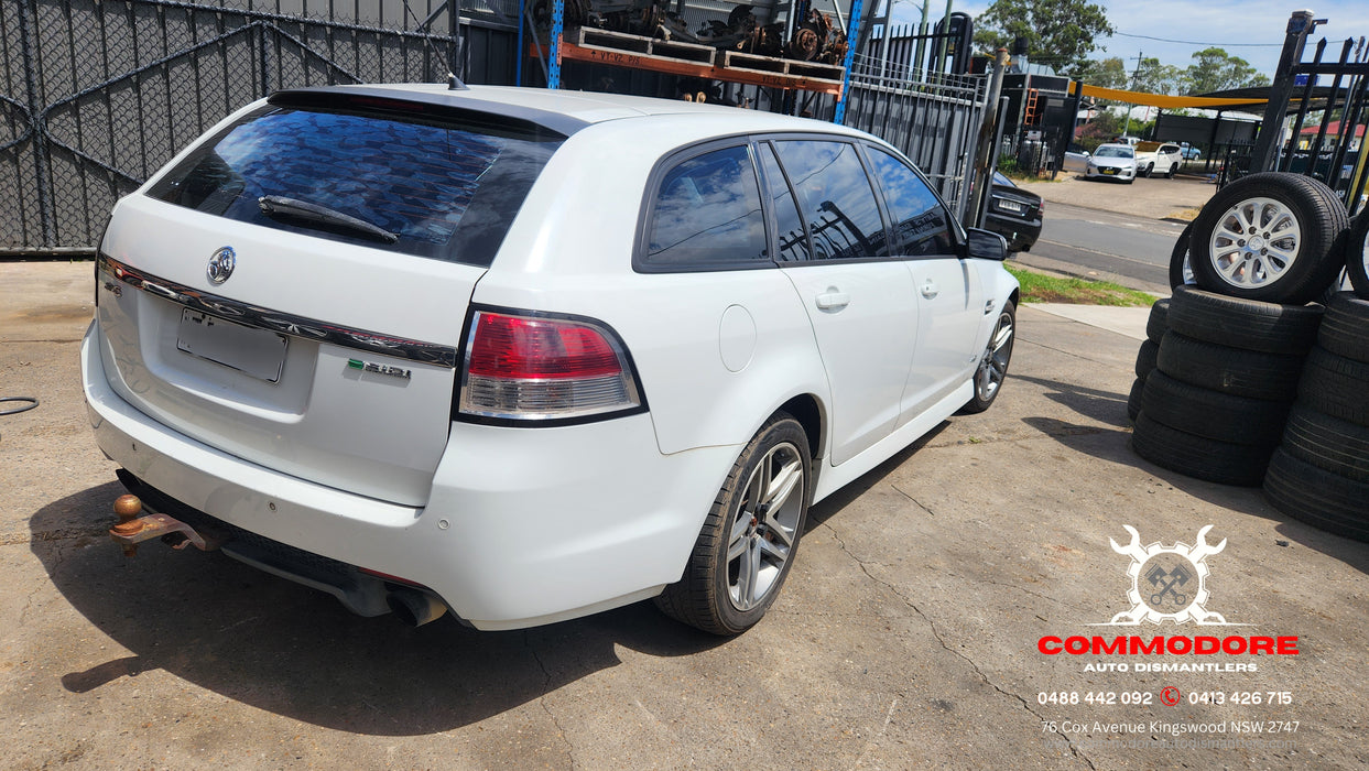 A250 - VE SV6 Holden Commodore Wagon Series II V6 LLT, Auto MYB 220,XXXkms Herron White #679F