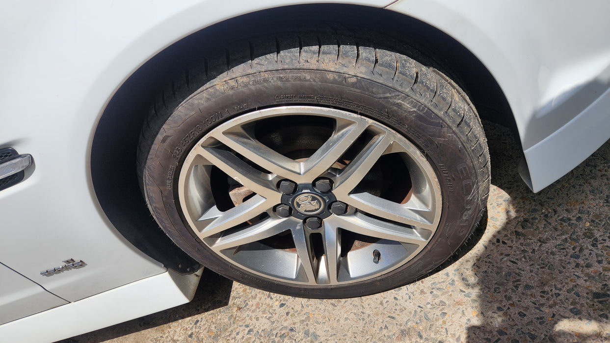 A250 VE HOLDEN COMMODORE SV6 SERIES II - WHEELS SET OF 4