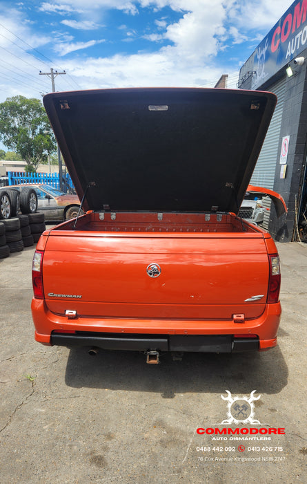 A253 - VZ Holden Crewman (2007) - Taillight / Numberplate Wiring Harness - V6 AUTO