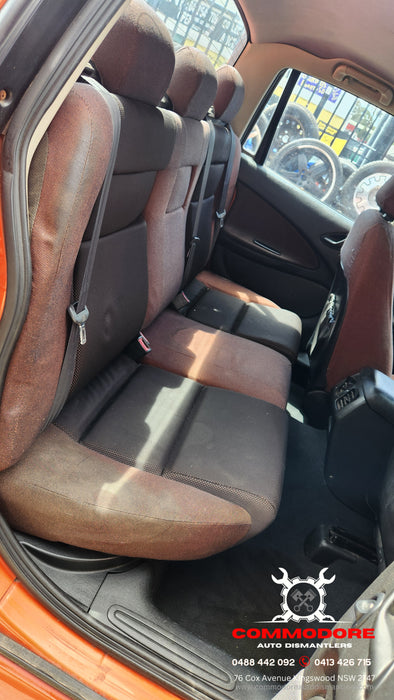 A253 - VZ Holden Crewman - Seatbelt Drivers Rear - BLACK