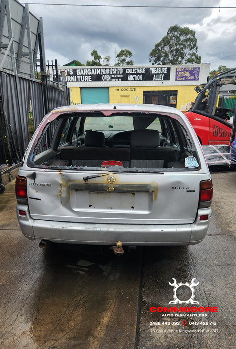 A256 - VS Holden Commodore Series II Wagon, V6, Auto 366,XXXkms Paint Code #H069 Silver Ice Metallic#15i Trim