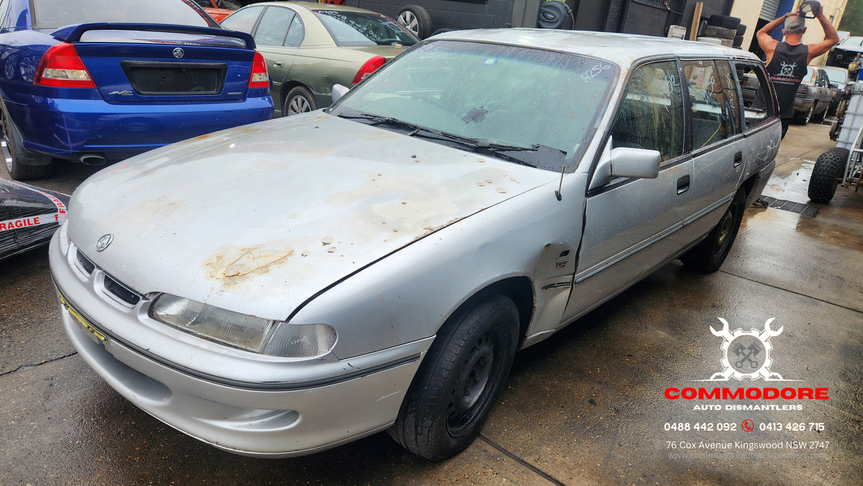 A256 - VS Holden Commodore Wagon - Rear Seat Back (Light Grey / Cloth) PARTS ONLY