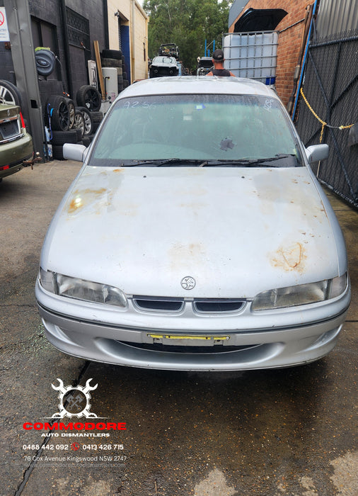 A256 - VS Holden Commodore Series II Wagon, V6, Auto 366,XXXkms Paint Code #H069 Silver Ice Metallic#15i Trim