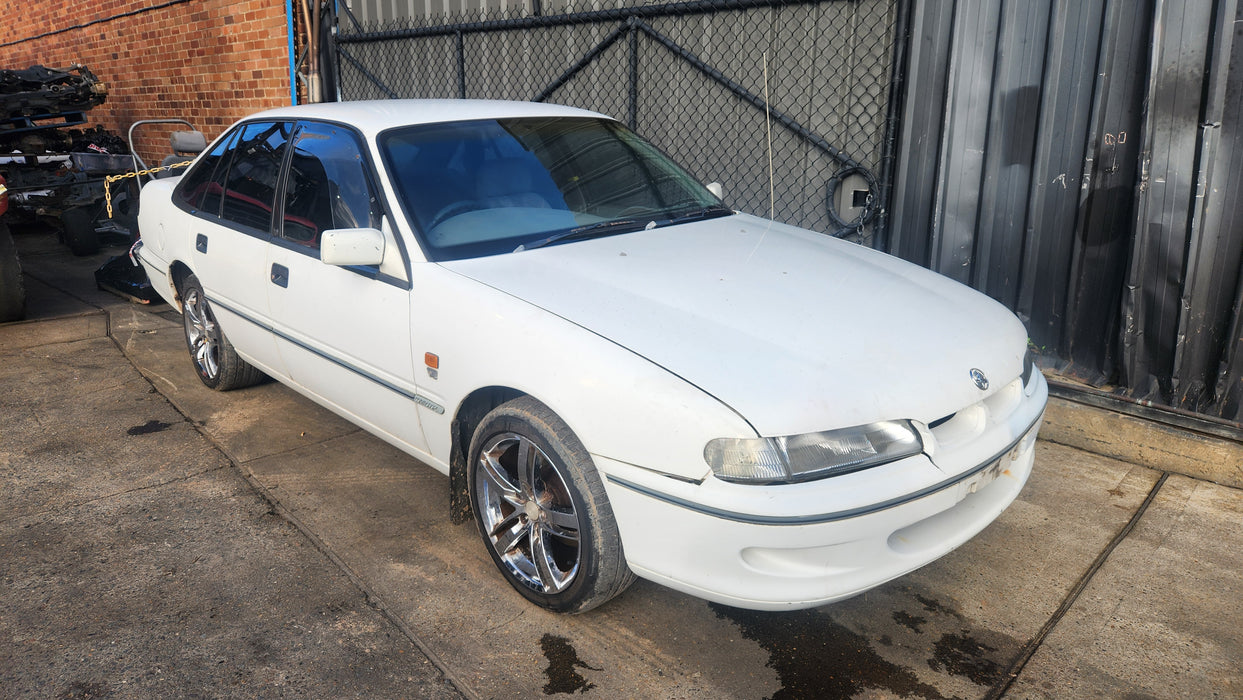 A257 - VS Holden Commodore SEDAN - Lower Dash Fuse Panel - TRIM #15i