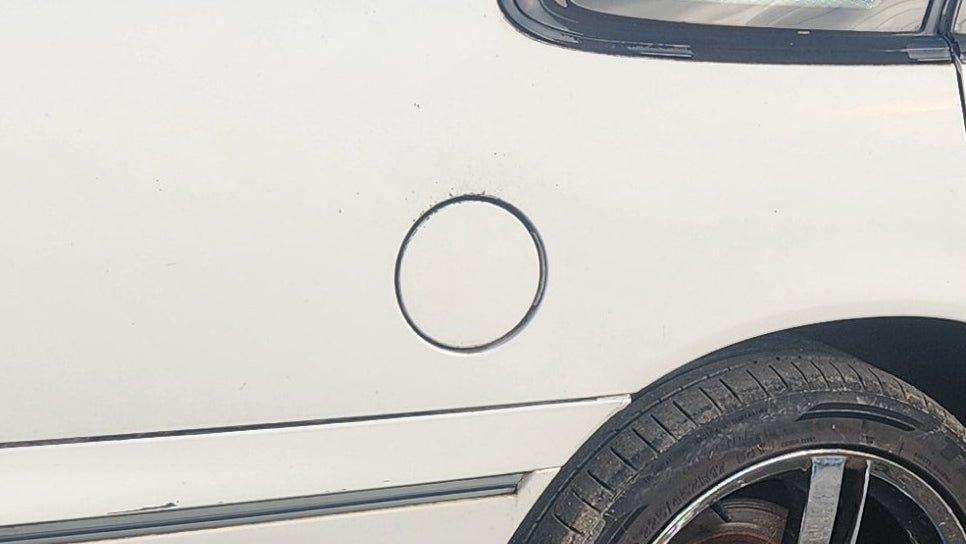A257 - VS Holden Commodore SEDAN - Fuel Flap GENUINE - ALASKAN WHITE #J064