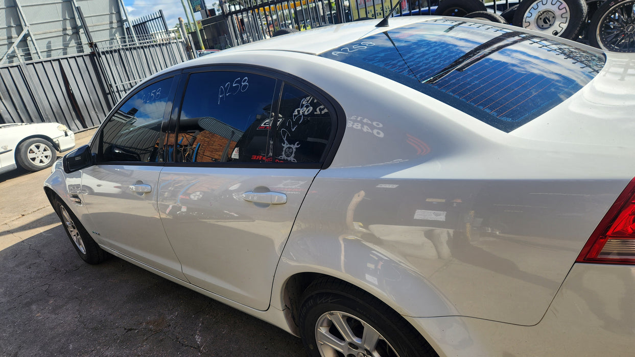 A258 - VE Holden Commodore Omega Series I Sedan V6, Auto  292,XXXkms Heron White #679F