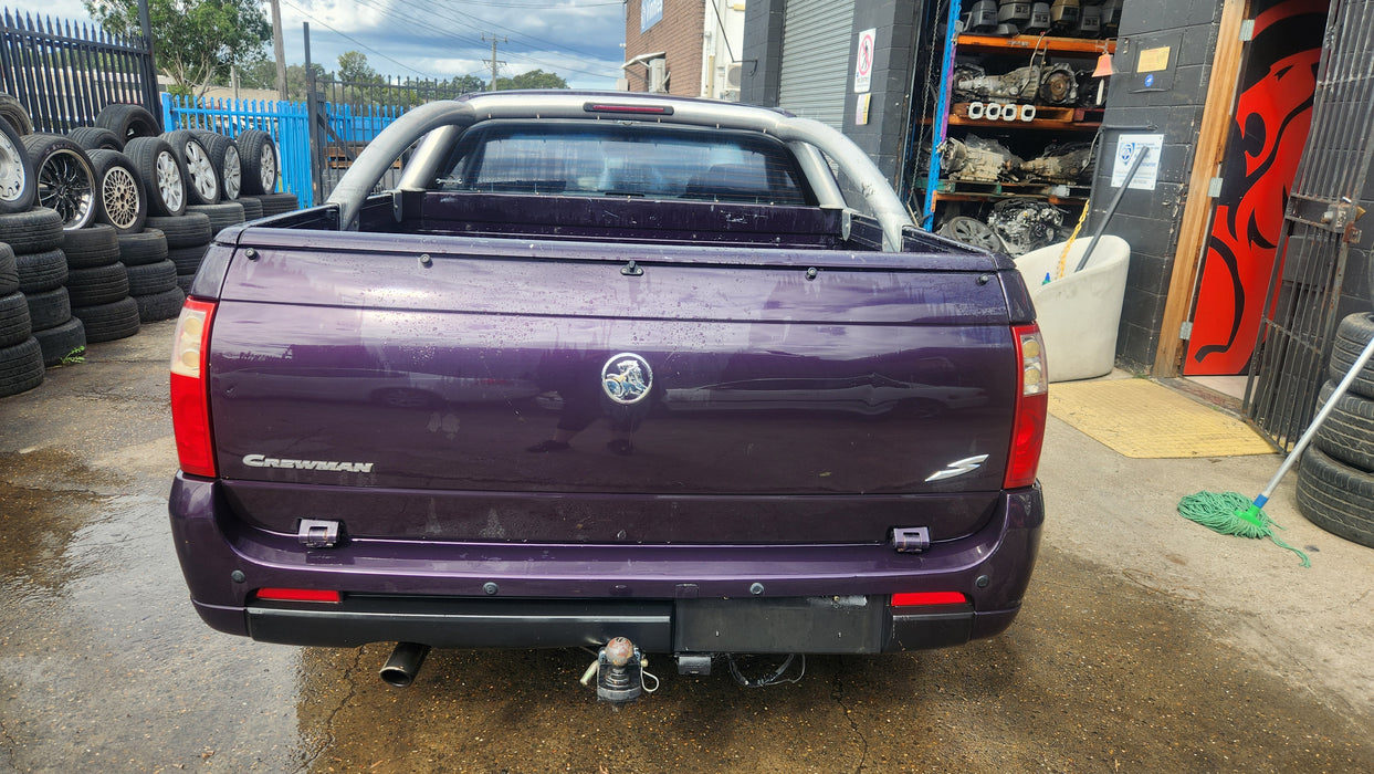 A260 - VY HOLDEN CREWMAN UTE - Sports Roll Bar