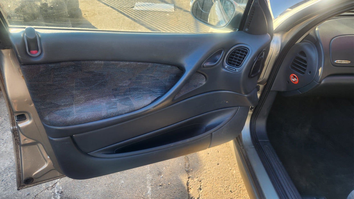 A261 - VT / VX Holden Berlina Sedan - Doorcards (set of 4)