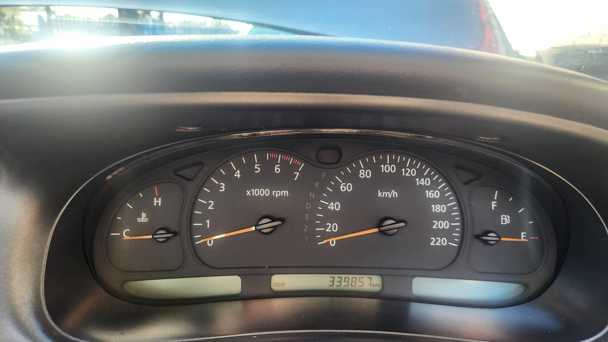 A261 - VX Holden Berlina Sedan SI (2001) - V6 Auto Cluster LN3 - 339, xxxkms (FE) P/N: 92108674