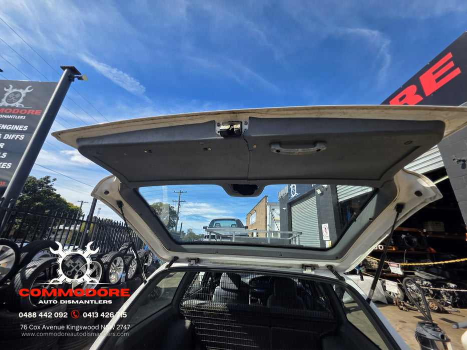 A263 - VS Holden Wagon - Tailgate with wiper, brake light windscreen & garnish - ALASKAN WHITE #J064