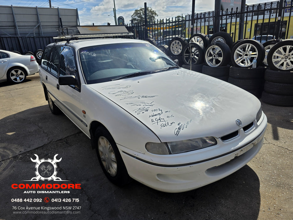 A263 - VS Holden Executive Wagon - Front Windscreen Glass