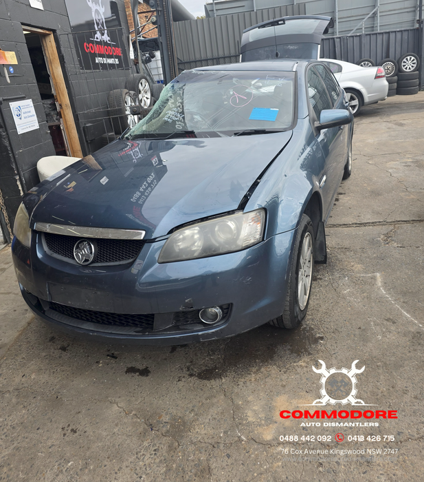 A265 - VE CALAIS WAGON - LEATHER STEERING WHEEL - GREY TRIM
