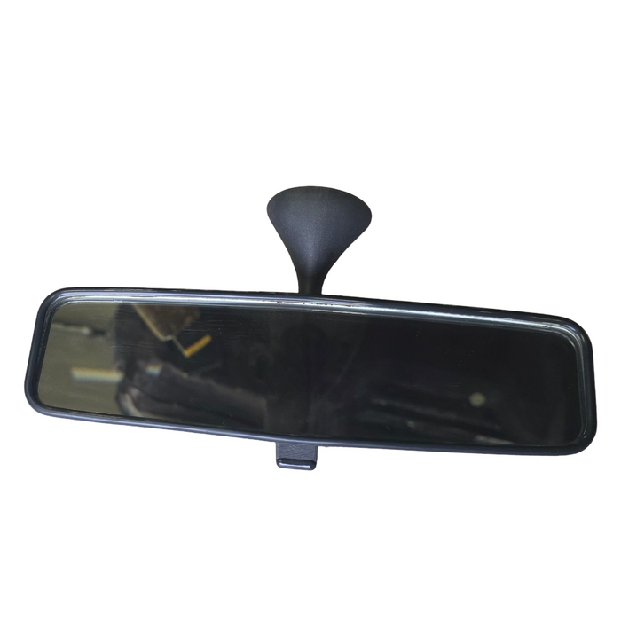 A178 - VR HOLDEN STATESMAN - Rear-View Mirror