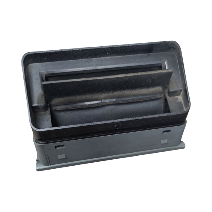 A262 - VP Holden Commodore Sedan - Dash Vent (CENTRE) Trim #13i