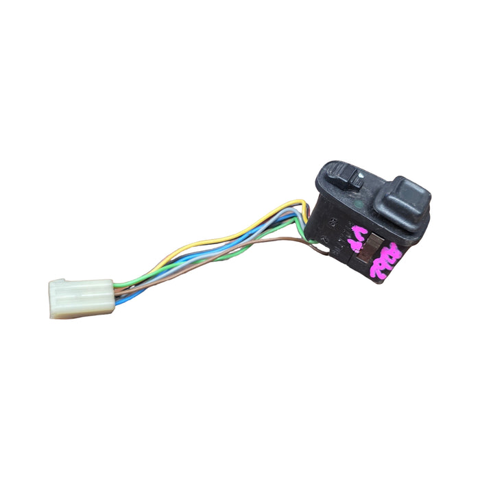 A262 - VP Holden Commodore Sedan - Mirror Switch