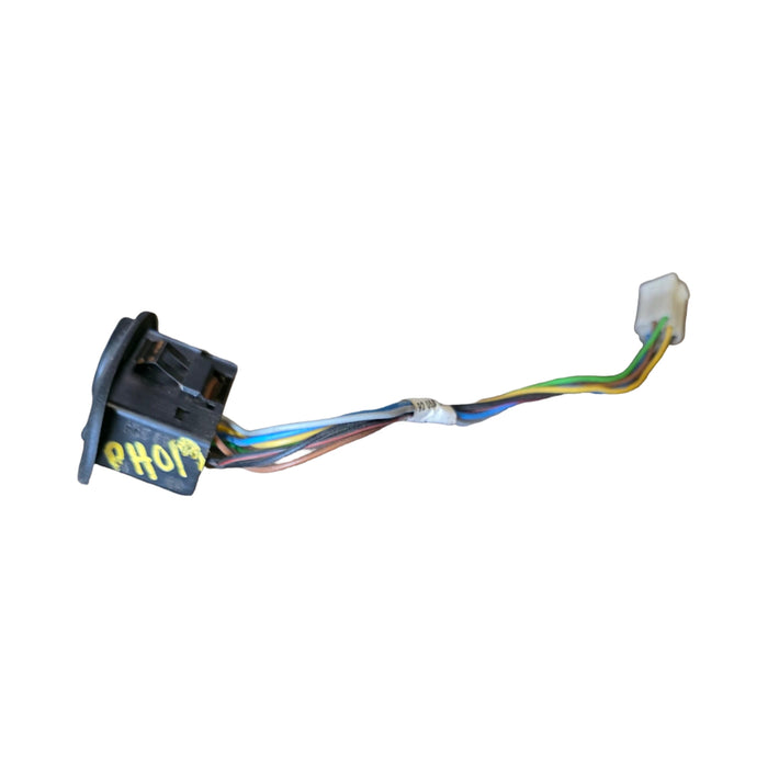 PH019 - VT HOLDEN COMMODORE - MIRROR SWITCH