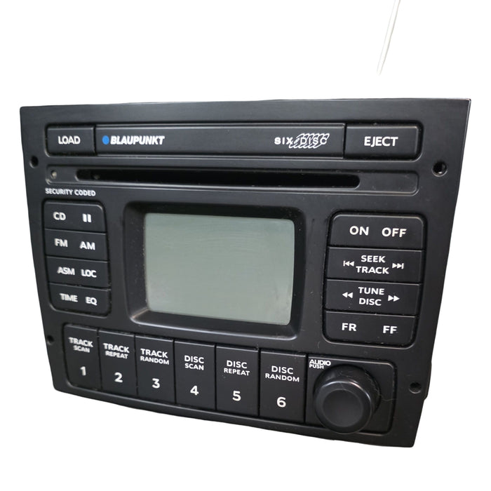 PH024 - VY HOLDEN COMMODORE - 6 DISC STEREO - BLAUPUNKT - BLACK