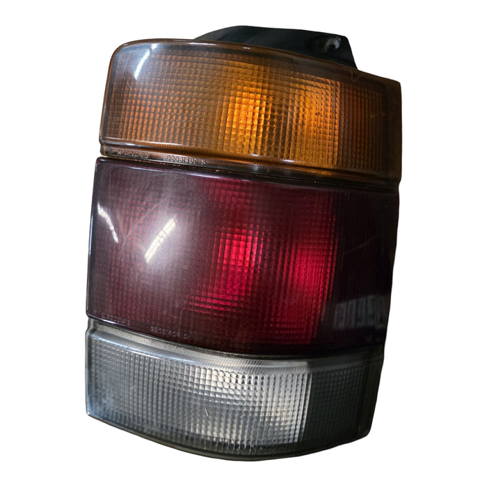 PH026 - VS HOLDEN COMMODORE - DRIVER'S SIDE - UTILITY TAILLIGHT