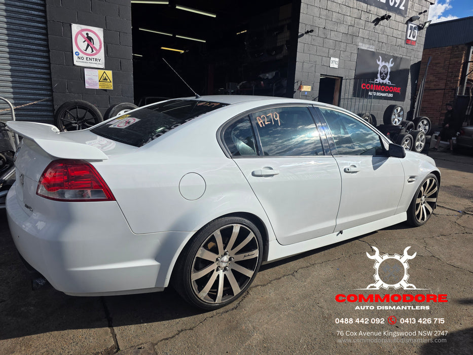 A279 - VE SV6 Holden Commodore SERIES I - Passenger's Side Front Guard with Guard Blinker  - HERON WHITE #679F
