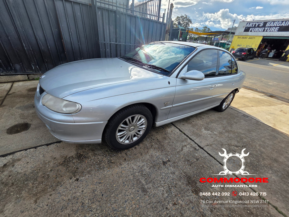 A280 - VX Holden Berlina Sedan V6, Auto 439,XXXkms Paint Code #H154 Quicksilver