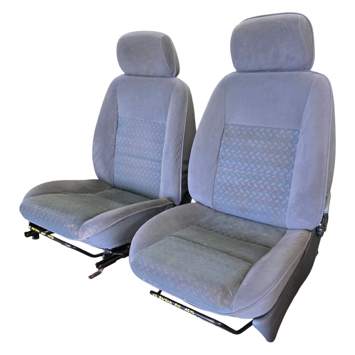 A276 - VS HOLDEN COMMODORE SEDAN - Front Seat Set with Rails