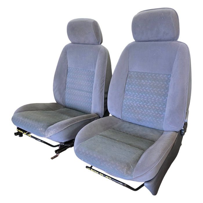 A276 - VS HOLDEN COMMODORE SEDAN - Front Seat Set with Rails