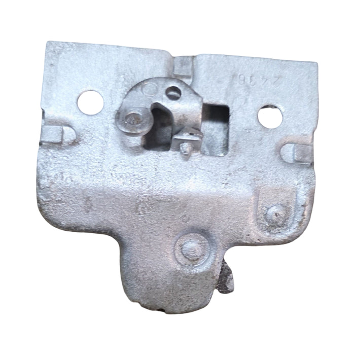 A276 - VS HOLDEN COMMODORE SEDAN - Boot Lock Latch