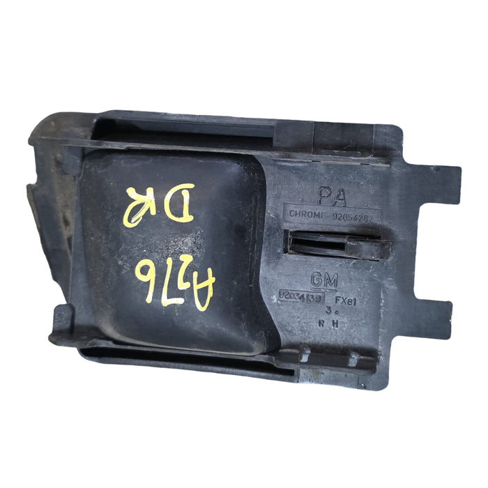 A276 - VS HOLDEN COMMODORE SEDAN - Internal Door Handle (DRIVER'S REAR)  TRIM CODE: #25i