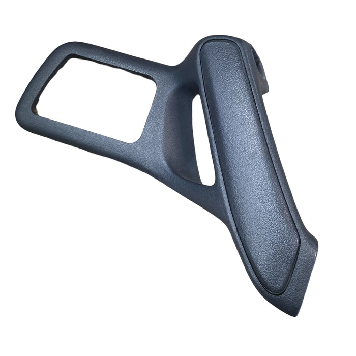 A276 - VS HOLDEN COMMODORE SEDAN - Doorcard Pull Handle (DRIVER'S FRONT)  TRIM CODE: #25i