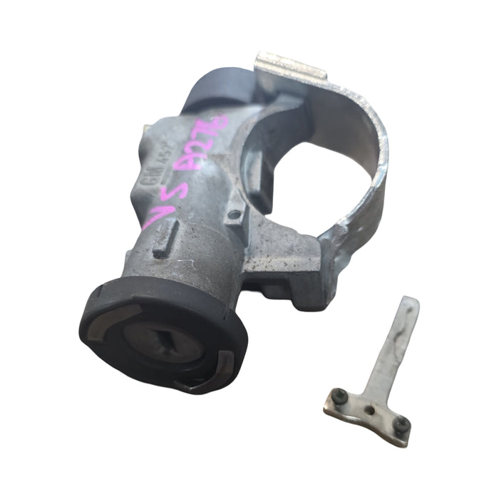 A276 - VS HOLDEN COMMODORE SEDAN - Ignition Barrel