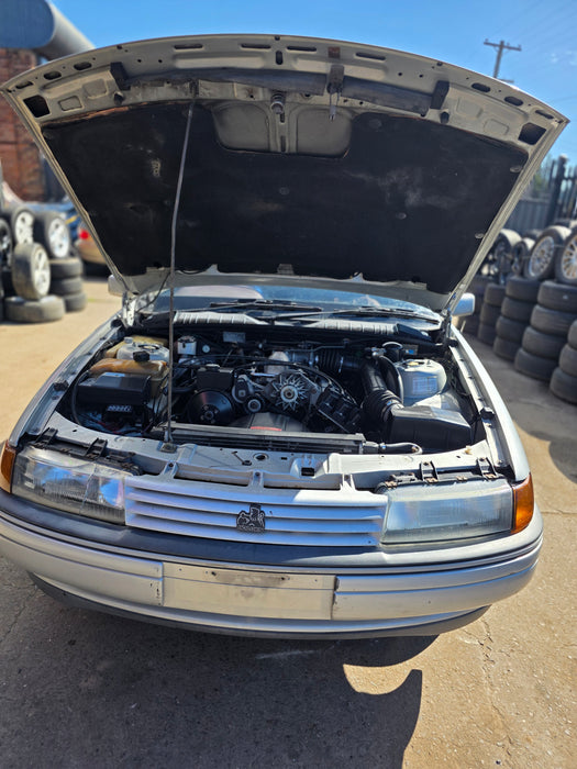 A281 - VN / Toyota Lexcen  V6 Buick LG2 MD8, Auto 208,XXXkms Paint Code #J013 ASTROID SILVER