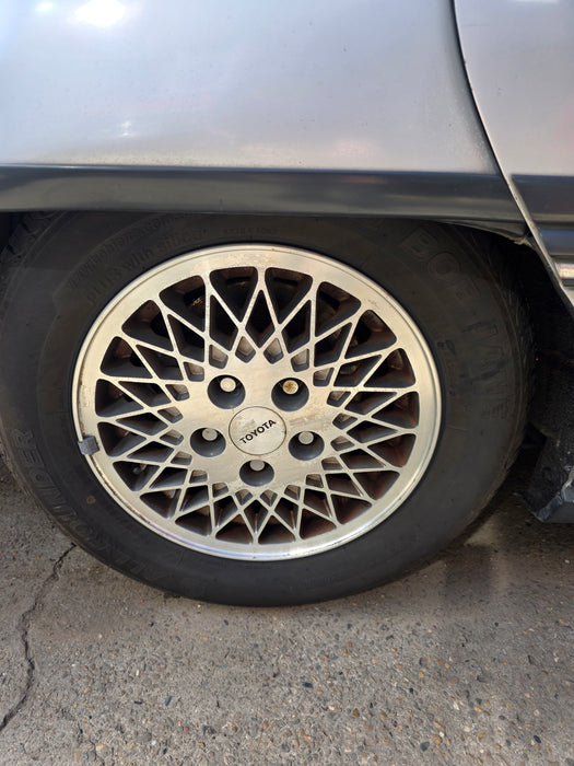 A281 - VN / Toyota Lexcen  V6 Buick LG2 MD8, Auto 208,XXXkms Paint Code #J013 ASTROID SILVER