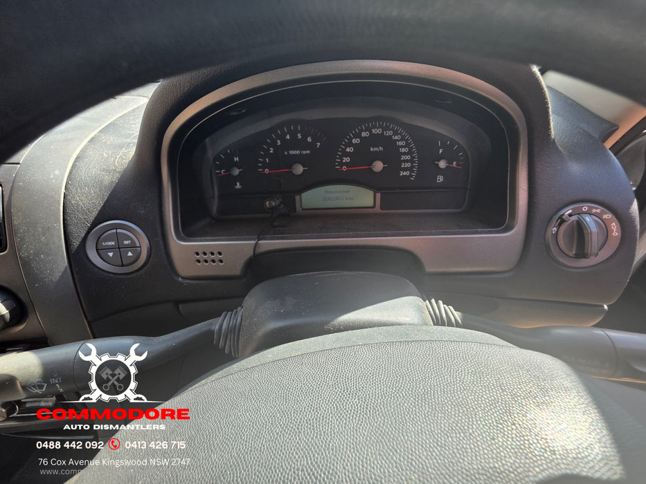 A282 - VY Holden Commodore Sedan - Cluster V6 AUTO Lvl 1, Standard - 208, xxxkms