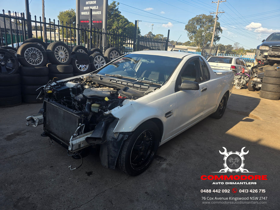 A284 - VE Holden Commodore Ute - Washer Bottle Cap/Hose