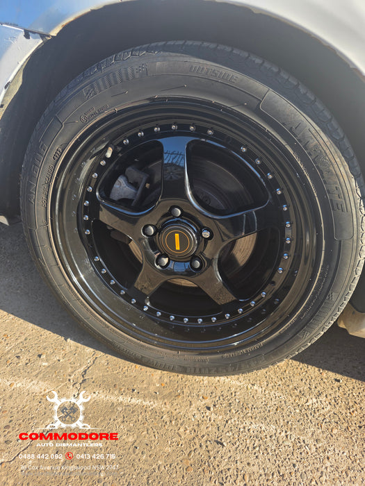 A284 - VE Holden Commodore Ute - Wheels/Tyres 18" - SET of 4